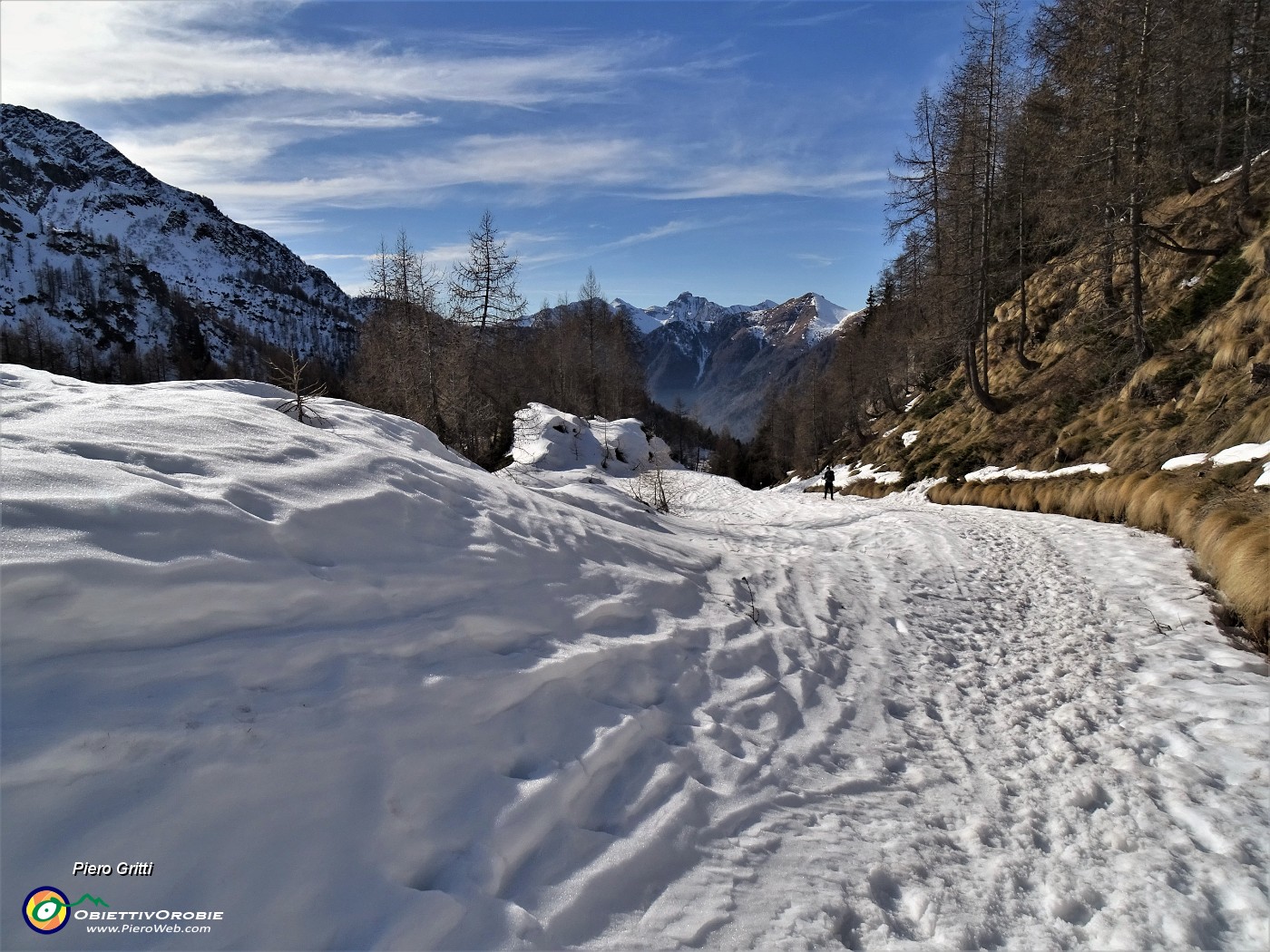 62 Scendiamo baciati dal sole in fronte.JPG